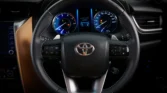 Toyota Fortuner Legender
